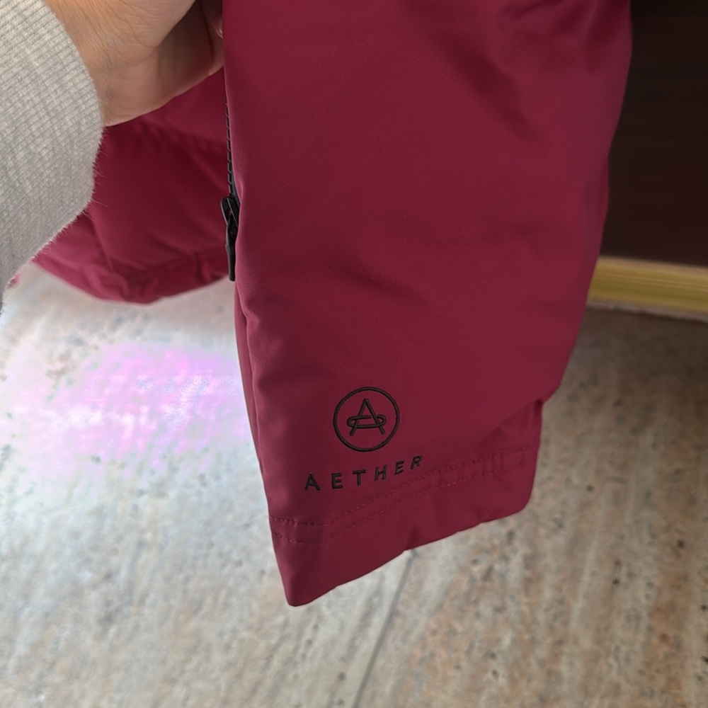 Aether Winter Jacket - Picture 5 of 5